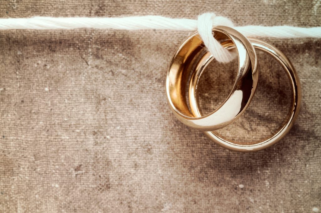 خدمات مشاوره پیش از ازدواج | کلینیک صنعتگر